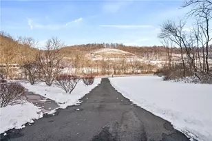 2205 McAleer Rd, Pittsburgh, PA 15143 - Photo 29