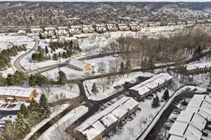 711 Newton Square, Moon/Crescent Twp, PA 15108 - Photo 29