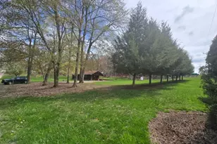 216 Clubhouse Dr, Loyalhanna, PA 15681 - Photo 3