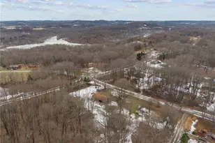 216 Clubhouse Dr, Loyalhanna, PA 15681 - Photo 45