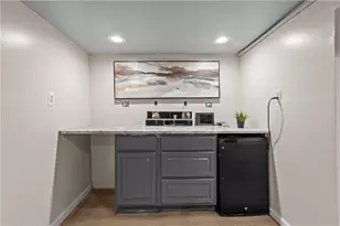 300 Highland Rd, Pittsburgh, PA 15235 - Photo 27