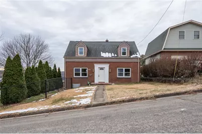 1715 Sloan Ave, Latrobe, PA 15650 - Photo 1