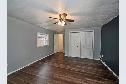 852 Middle Road, Baldwin Twp, PA 15234 - Photo 13