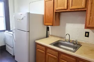 1 Camp Ave, Braddock, PA 15104 - Photo 3