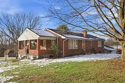 2464 Henry Lane, Pittsburgh, PA 15143 - Photo 1