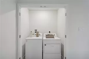 160 River Rdg Dr, Moon/Crescent Twp, PA 15108 - Photo 15