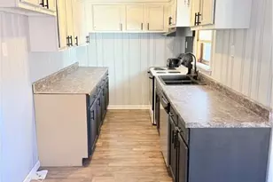 109 E 10th Ave, Tarentum, PA 15084 - Photo 5