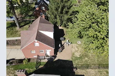 633 Moreland Dr, Pittsburgh, PA 15243 - Photo 9