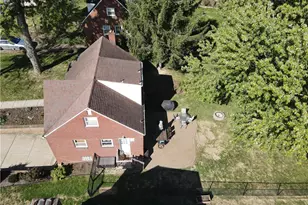 633 Moreland Dr, Pittsburgh, PA 15243 - Photo 9