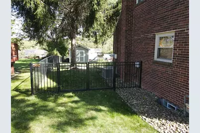 633 Moreland Dr, Pittsburgh, PA 15243 - Photo 47