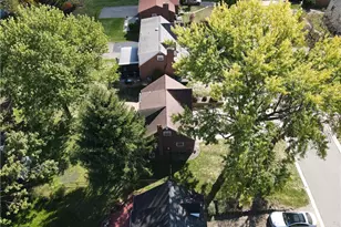 633 Moreland Dr, Pittsburgh, PA 15243 - Photo 11