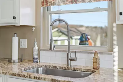 633 Moreland Dr, Pittsburgh, PA 15243 - Photo 21