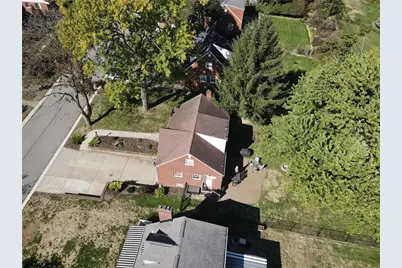 633 Moreland Dr, Pittsburgh, PA 15243 - Photo 7