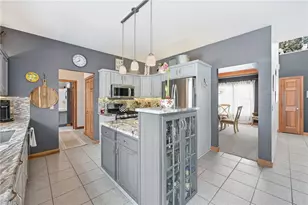 3733 Cornell Dr, Hermitage, PA 16148 - Photo 5