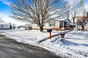 123 Laura Ln, Forward Township, PA 15037 - Photo 3