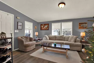 123 Laura Ln, Forward Township, PA 15037 - Photo 9