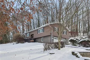 644 Palo Alto Dr, Perry Township, PA 16117 - Photo 3