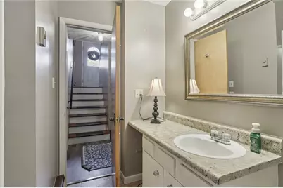 644 Palo Alto Dr, Perry Township, PA 16117 - Photo 29