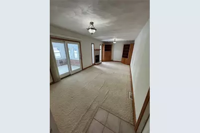 110 Woodbury Drive, Butler, PA 16001 - Photo 7