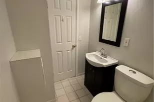 110 Woodbury Dr, Butler, PA 16001 - Photo 17