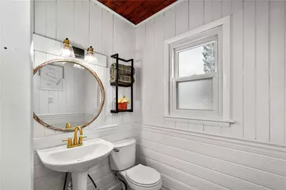 147 Carmichaels St, Dry Tav-Rices Landing, PA 15357 - Photo 9