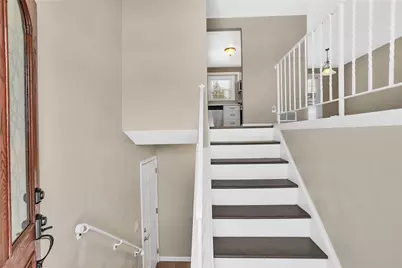 739 Bar Harbor Dr, Pittsburgh, PA 15239 - Photo 17