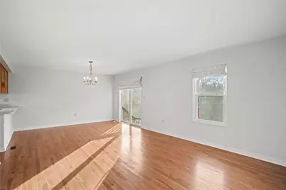 409 Redwood Ct, Ross Twp, PA 15202 - Photo 5