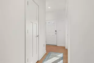 1205 Magnolia Ct, Pittsburgh, PA 15143 - Photo 3