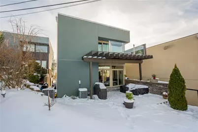 15 Bailey Park Ln, Pittsburgh, PA 15210 - Photo 45