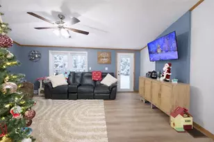 180 Hemlock Rd, Fairview Township, PA 16050 - Photo 5