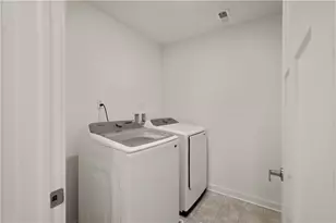 111 Foxhound Dr, Jefferson Hills, PA 15236 - Photo 31