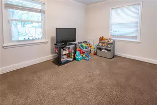 357 Carley Ave, Sharon, PA 16146 - Photo 17