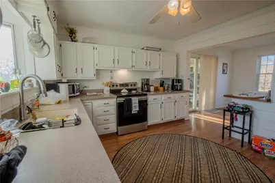 327 N Eighty Eight Rd, Carmichaels-Cumberland, PA 15320 - Photo 7