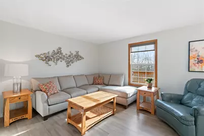 3278 Windstream Dr, Hampton, PA 15044 - Photo 3