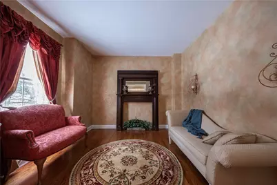 403 Saint James Ct, Cranberry Township, PA 16066 - Photo 11