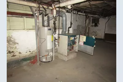 240 E College St, Canonsburg, PA 15317 - Photo 33