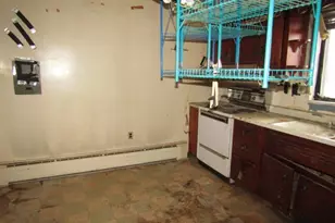 240 E College St, Canonsburg, PA 15317 - Photo 27