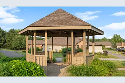 153 Cambridge Dr, Springdale Township, PA 15049 - Photo 35