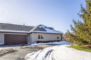 153 Cambridge Dr, Springdale Township, PA 15049 - Photo 33