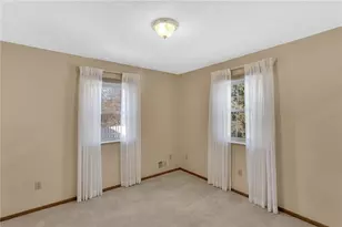 153 Cambridge Dr, Springdale Township, PA 15049 - Photo 17