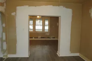 606 Crest Ave, Charleroi Boro, PA 15022 - Photo 29