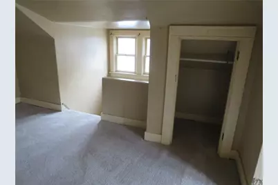 606 Crest Ave, Charleroi Boro, PA 15022 - Photo 3