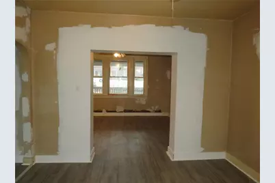 606 Crest Ave, Charleroi Boro, PA 15022 - Photo 31