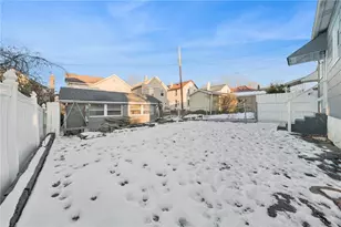 109 E Adams Ave, Vandergrift, PA 15690 - Photo 35