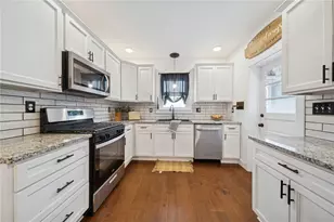 109 E Adams Ave, Vandergrift, PA 15690 - Photo 11