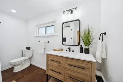 109 E Adams Ave, Vandergrift, PA 15690 - Photo 25