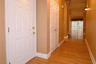 408 Kingsberry Cir, Pittsburgh, PA 15234 - Photo 3