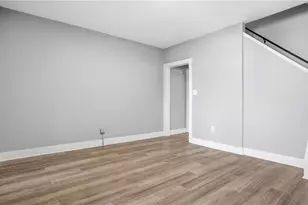 613 Paulson Ave, Lincoln Larimer, PA 15206 - Photo 13