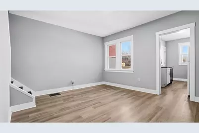 613 Paulson Ave, Lincoln Larimer, PA 15206 - Photo 11