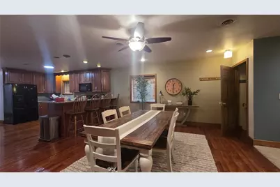 123 Washington Avenue, Vandergrift, PA 15690 - Photo 17